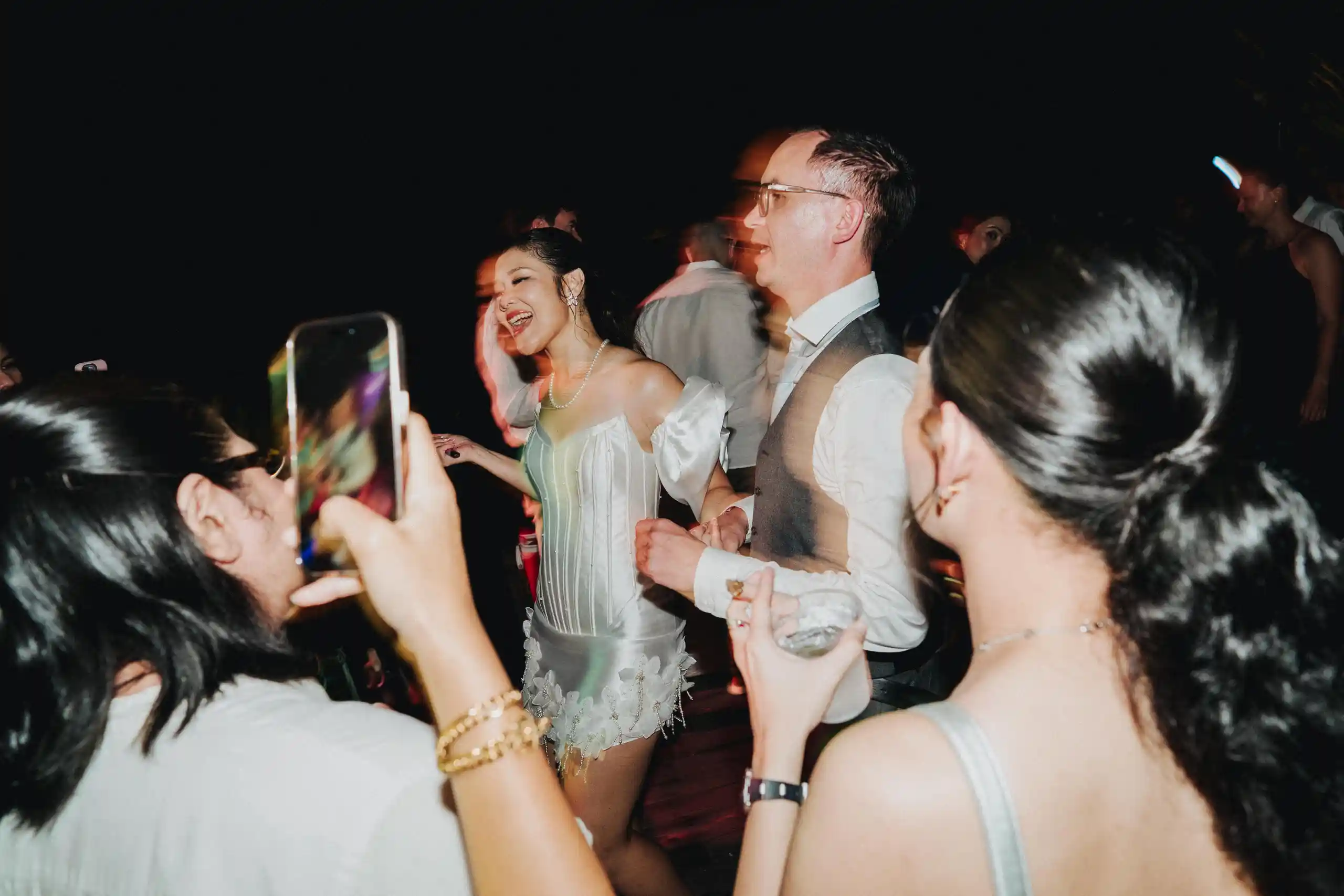 Chris & Vina — photo 3